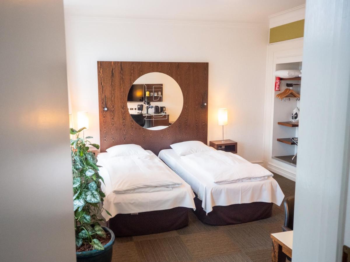 Hotel Europa Обенро Экстерьер фото